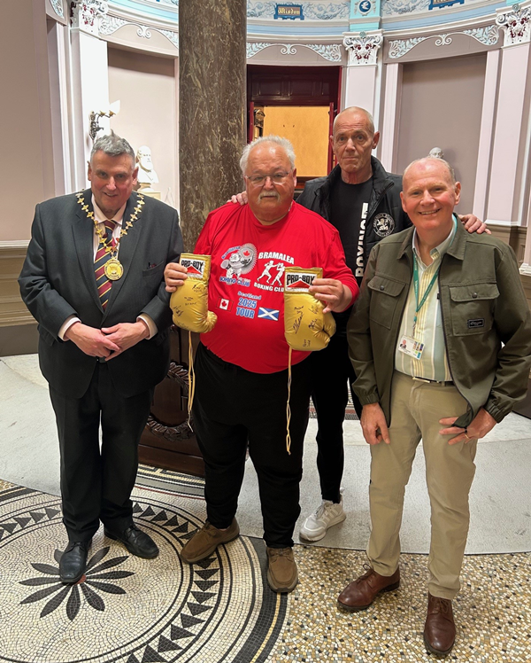 Canadian boxers visit